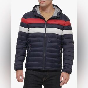 NWT Tommy Hilfiger Men's Puffer Jacket size XL Blue Water Resistant with Hood